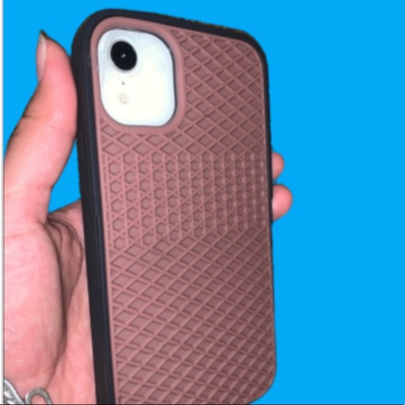 >💟FREE WITH $140. PURCHASE OR $21 iPHONE CASE THICK SHOE LIKE VANS BRAND NEW - Picture 5 of 13